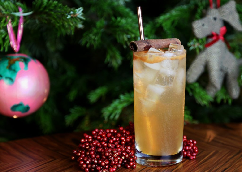 Rudolph Collins cocktails for winter weddings